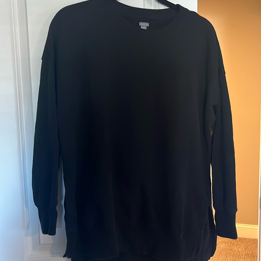 Aerie long black sweatshirt size small